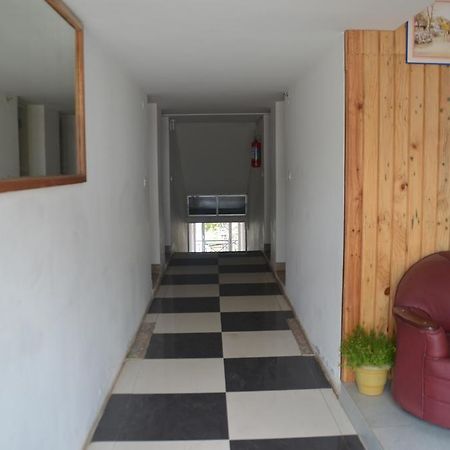 Вилла Sarvesh Residency Кодайканал Экстерьер фото