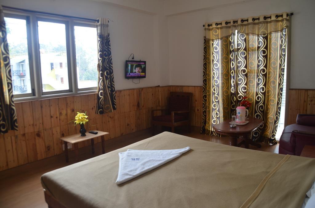 Вилла Sarvesh Residency Кодайканал Экстерьер фото
