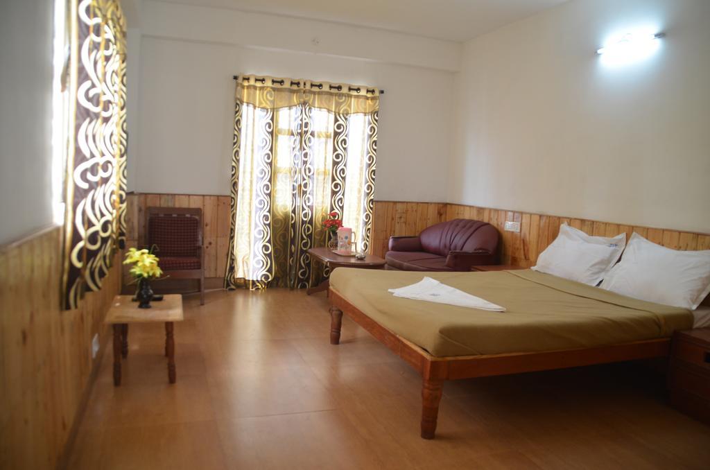 Вилла Sarvesh Residency Кодайканал Экстерьер фото